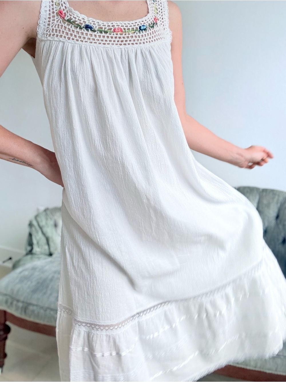 Vintage Mexican White Crochet Maxi Small Handmade Boho Peasant Prairie Dress